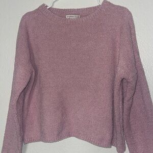 Sincerely Jules Pull Over Sweater Medium Very soft feel and a crop top style cut